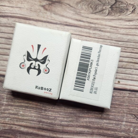 ⭐️ Kubooz Sea-shell Silver Stainless-steel Earing Plugs Tunnel Gauges - Picture 3 of 9